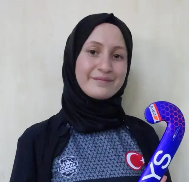 Berfin Epengin — Field hockey