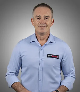 Faruk Mutkan — professional portrait