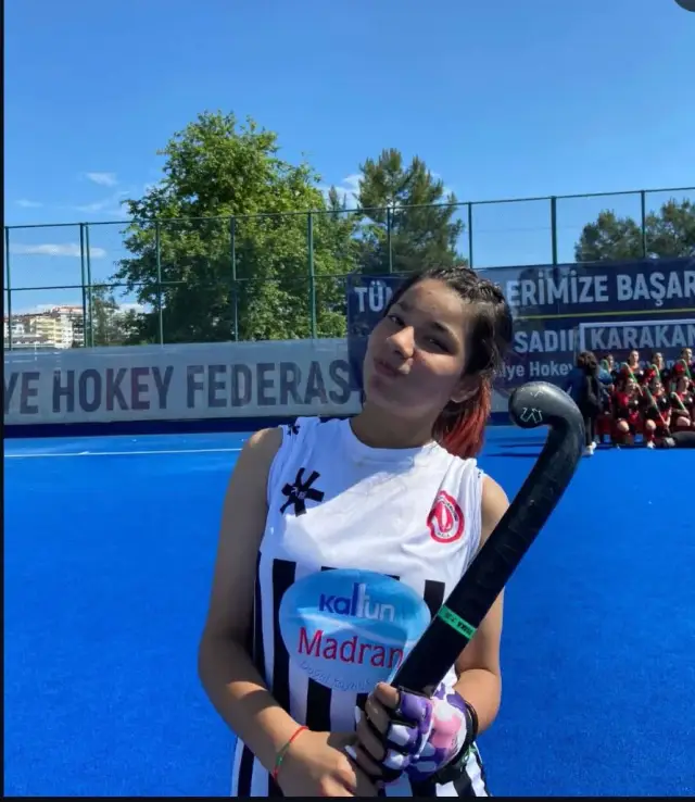 Gamze Çiftçioğlu — field hockey