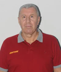 İsmet Aziz — professional portrait