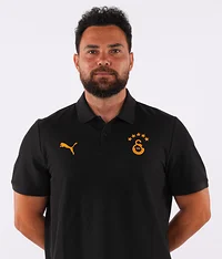 Kaan Arısoy — professional portrait