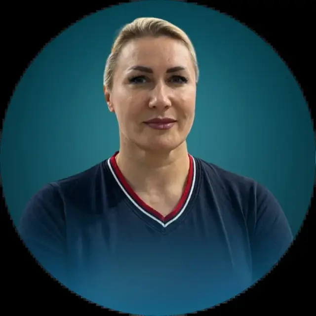 Viktoriya Üçüncü — Swimming